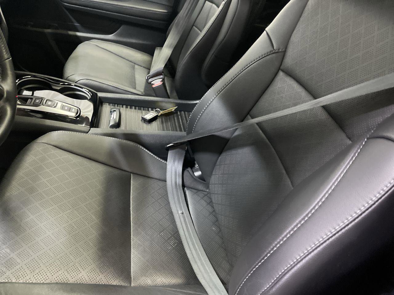 Used 2022 Honda Passport Elite image 11