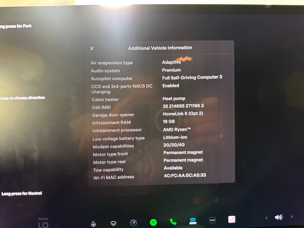 Used 2022 Tesla Model X Base image 2