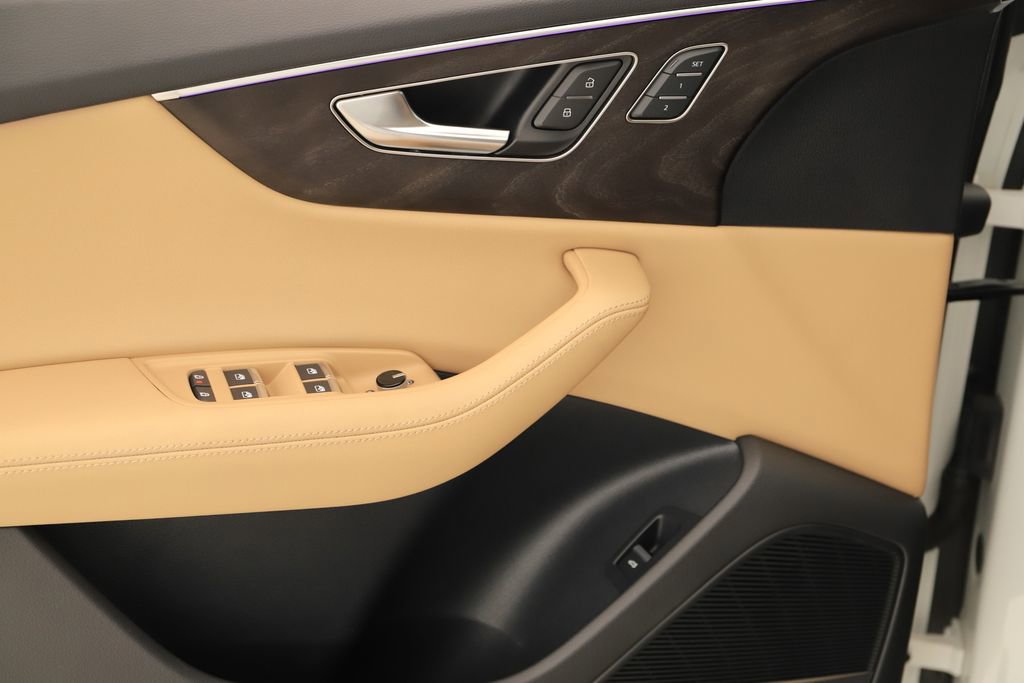 Certified 2023 Audi Q8 Premium Plus w/ Premium Plus Package image 21