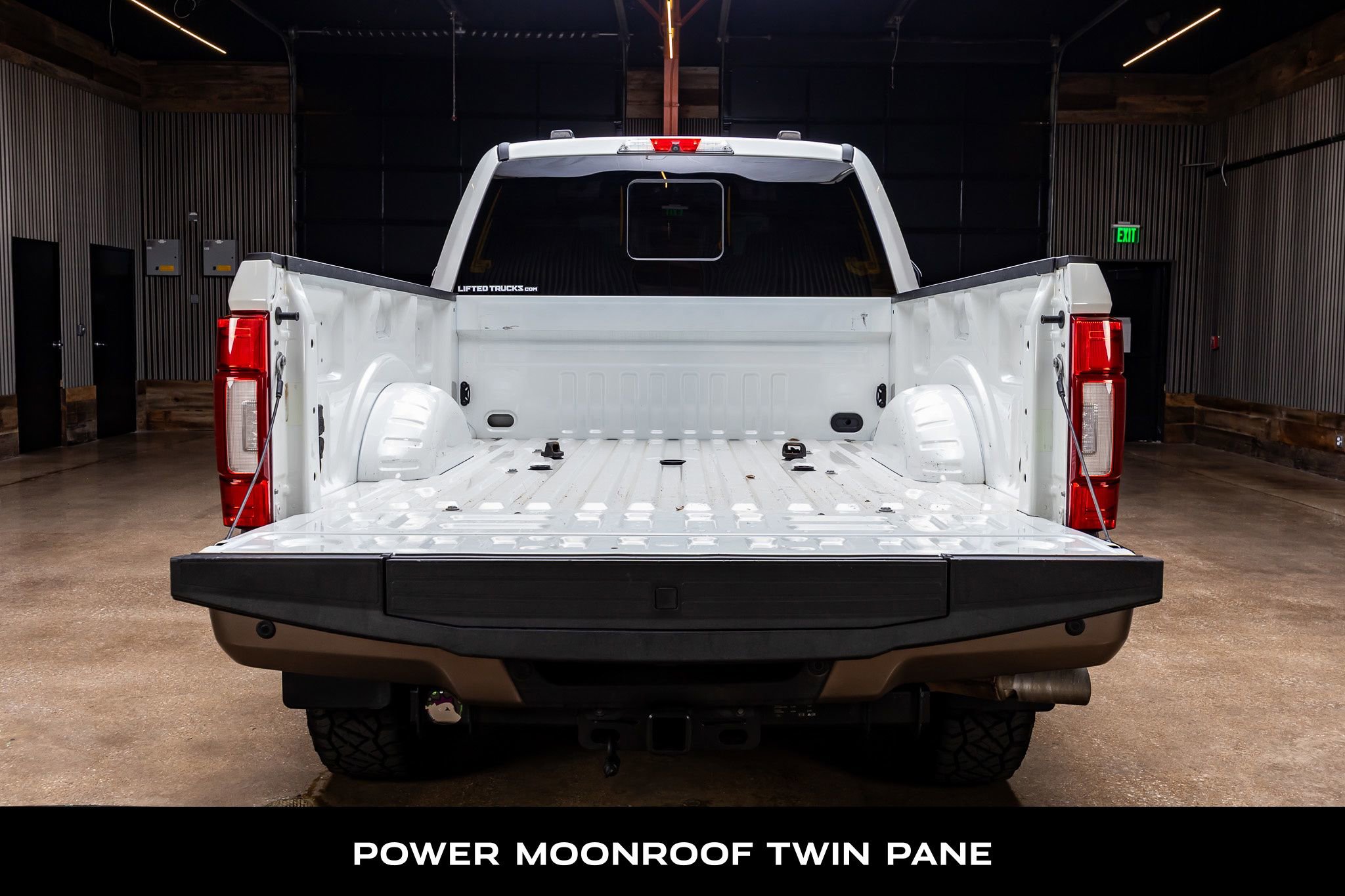 Used 2022 Ford F250 King Ranch w/ King Ranch Ultimate Package AWD/4WD image 8