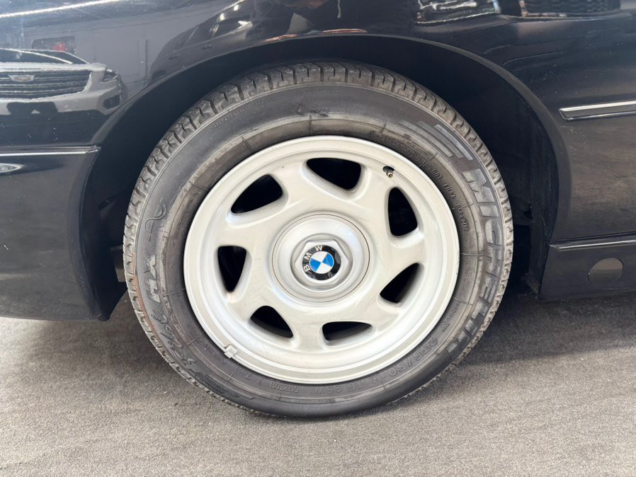 Used 1995 BMW 840Ci RWD image 17