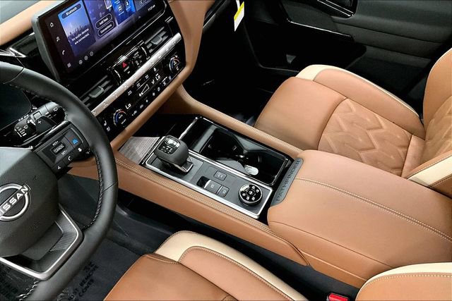 New 2026 Nissan Pathfinder Platinum AWD/4WD image 9