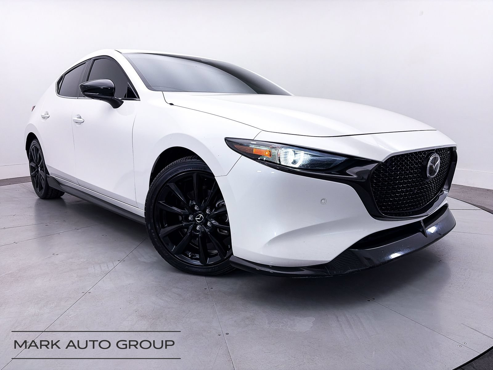 Used 2023 MAZDA MAZDA3 Hatchback w/Premium Plus Pkg AWD/4WD image 1
