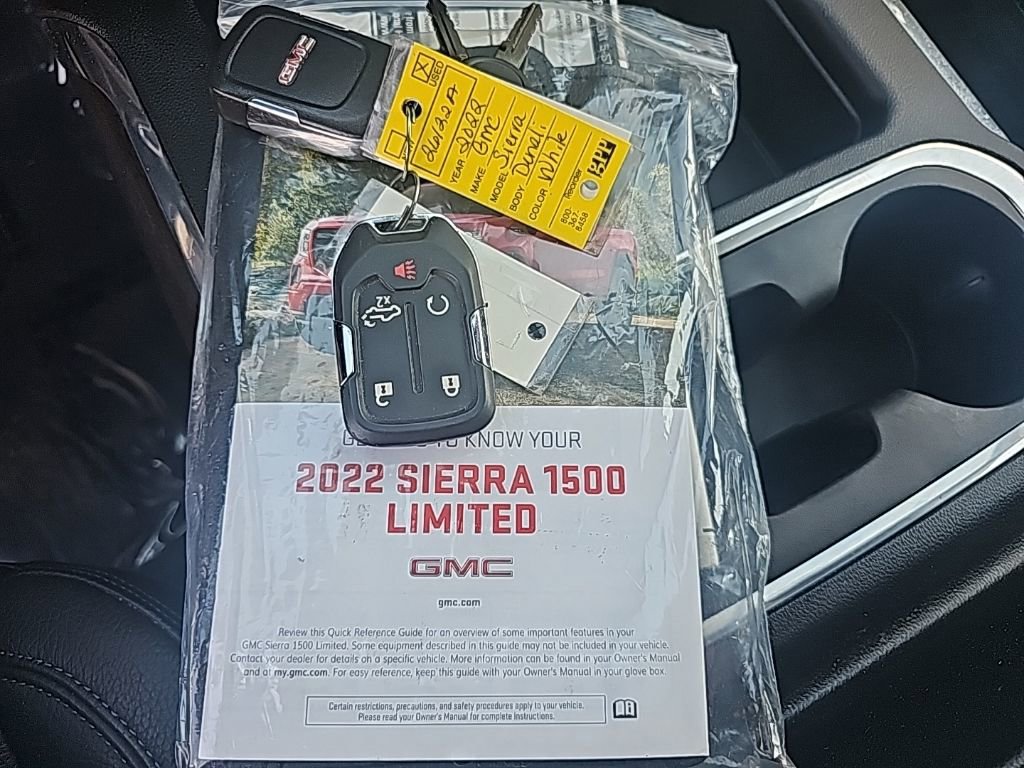 Used 2022 GMC Sierra 1500 Denali w/ Denali Premium Package image 31