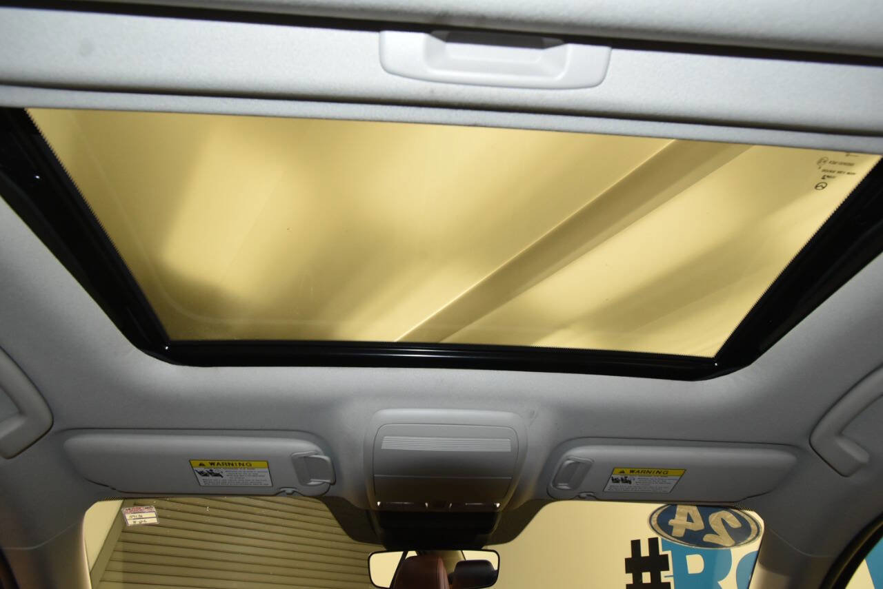 Used 2024 MAZDA MAZDA3 s AWD/4WD image 19