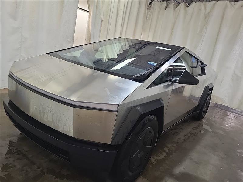 Used 2024 Tesla Cybertruck Cyberbeast AWD/4WD image 3