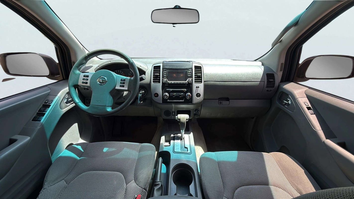 Used 2018 Nissan Frontier SV RWD image 16