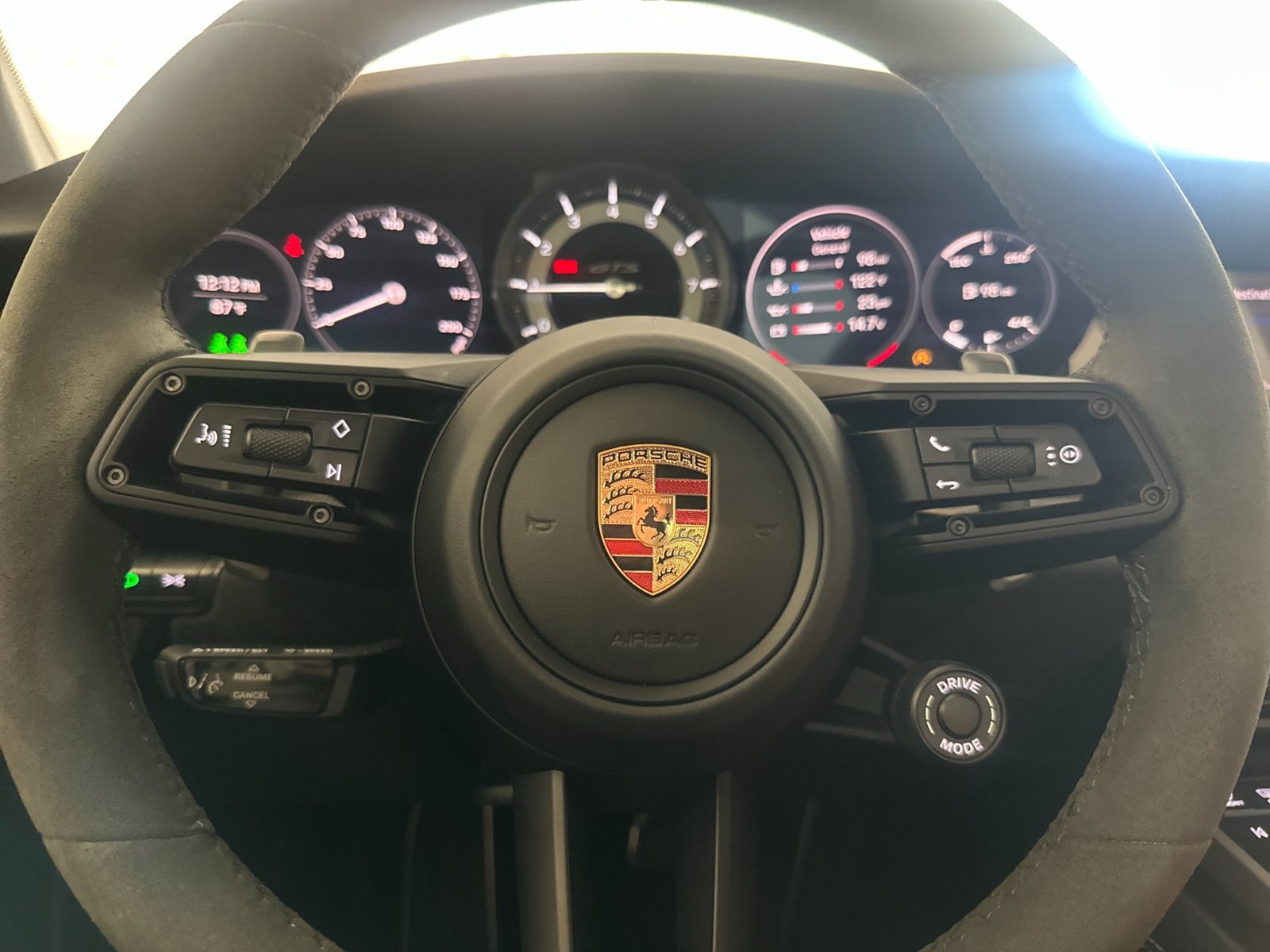 Certified 2024 Porsche 911 Carrera GTS RWD image 19