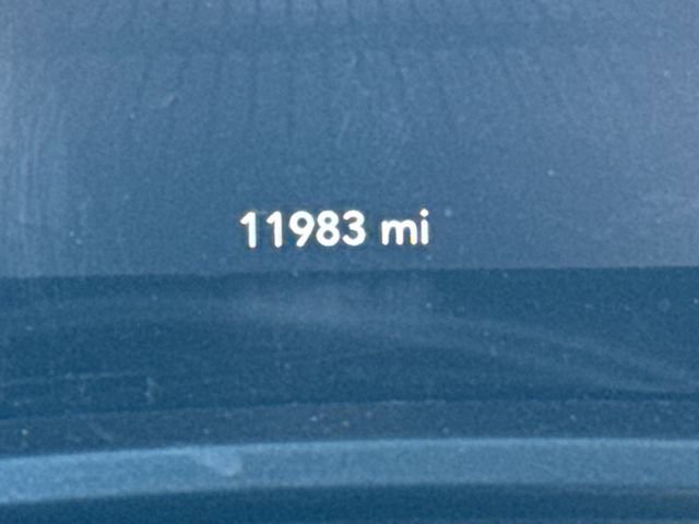 Used 2021 Dodge Challenger SXT image 16