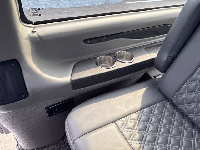 Used 2023 Chevrolet Express 2500 RWD image 17