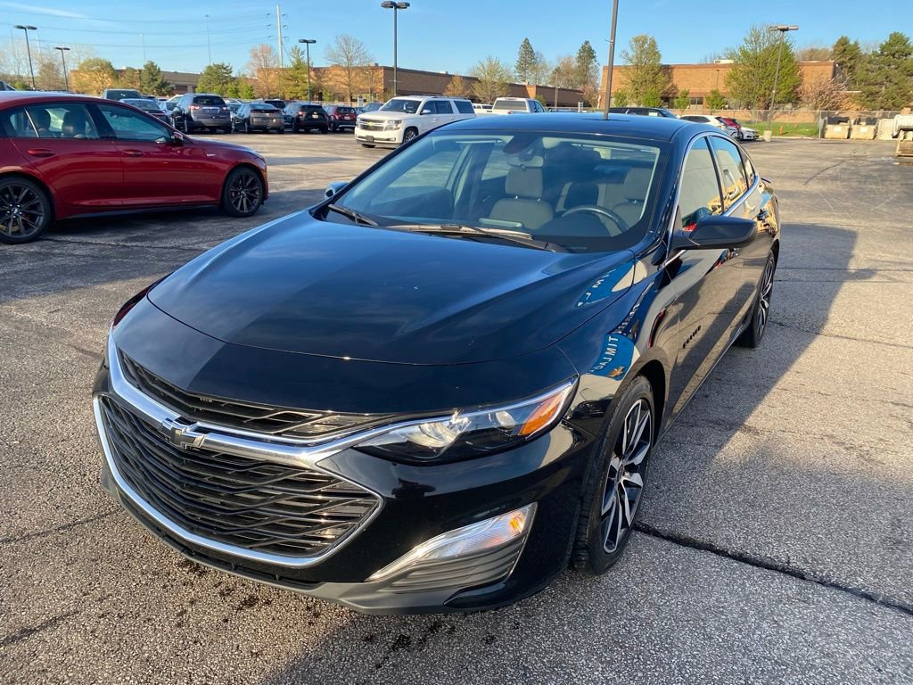Used 2021 Chevrolet Malibu RS w/ LPO, Floor Liner Package FWD image 3