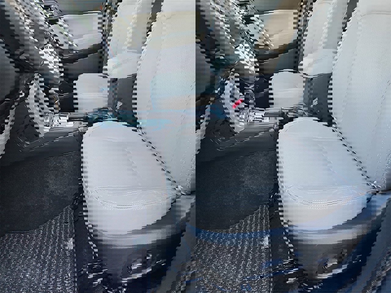 Used 2018 Subaru Forester 2.5i Limited image 19