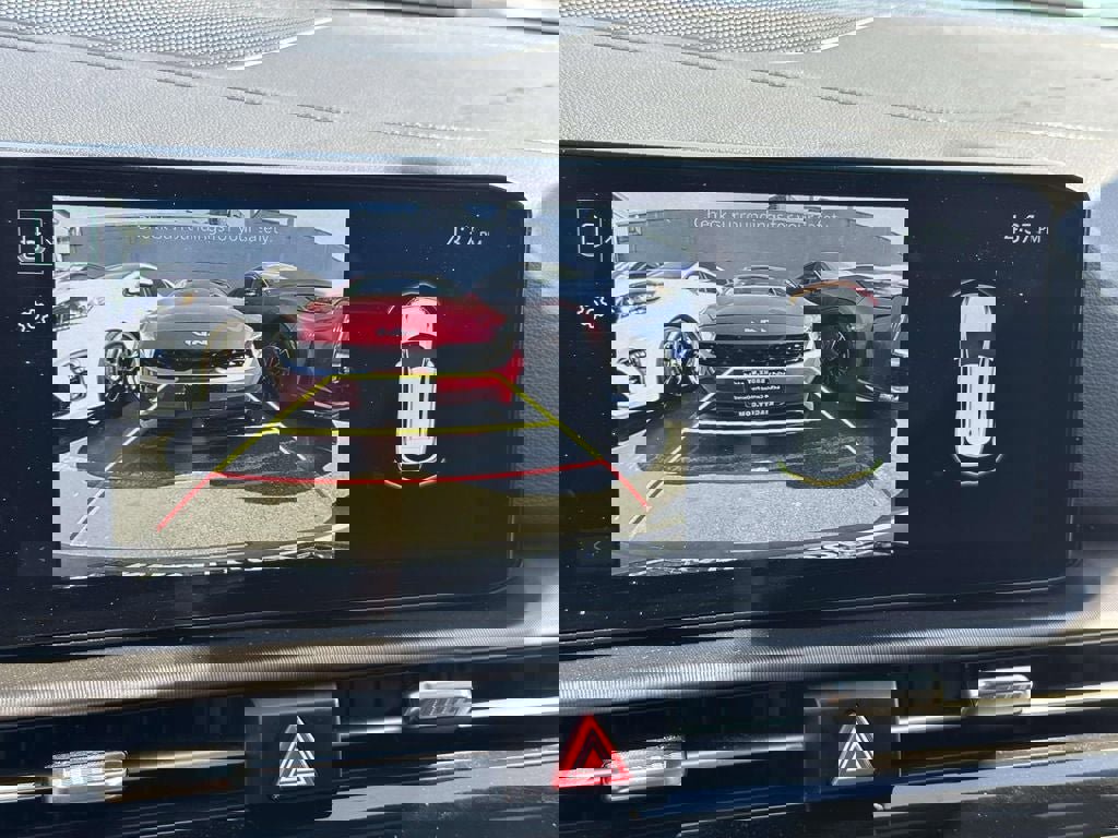 Certified 2026 Kia Sportage EX w/ EX Panorama Roof Package image 21