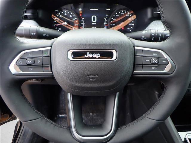 New 2026 Jeep Compass Latitude image 14