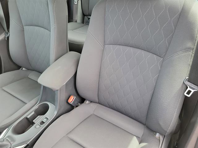 Used 2024 Toyota Corolla LE FWD image 5