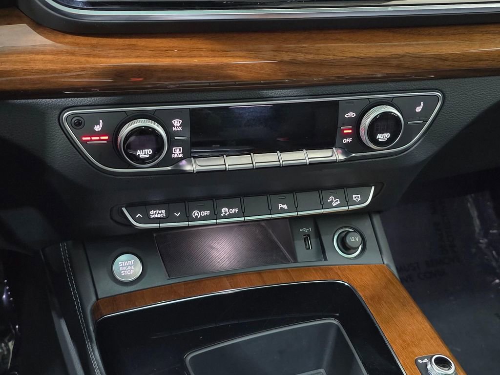 Used 2023 Audi Q5 2.0T Premium Plus AWD/4WD image 15