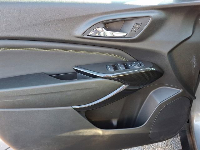 Certified 2024 Chevrolet Trax ACTIV w/ Sunroof Package image 13