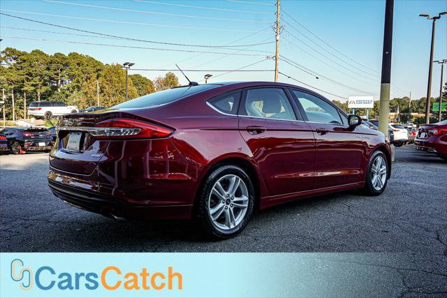 Used 2018 Ford Fusion SE w/ Fusion SE Technology Package FWD image 11