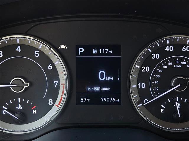 Used 2020 Hyundai Venue image 14