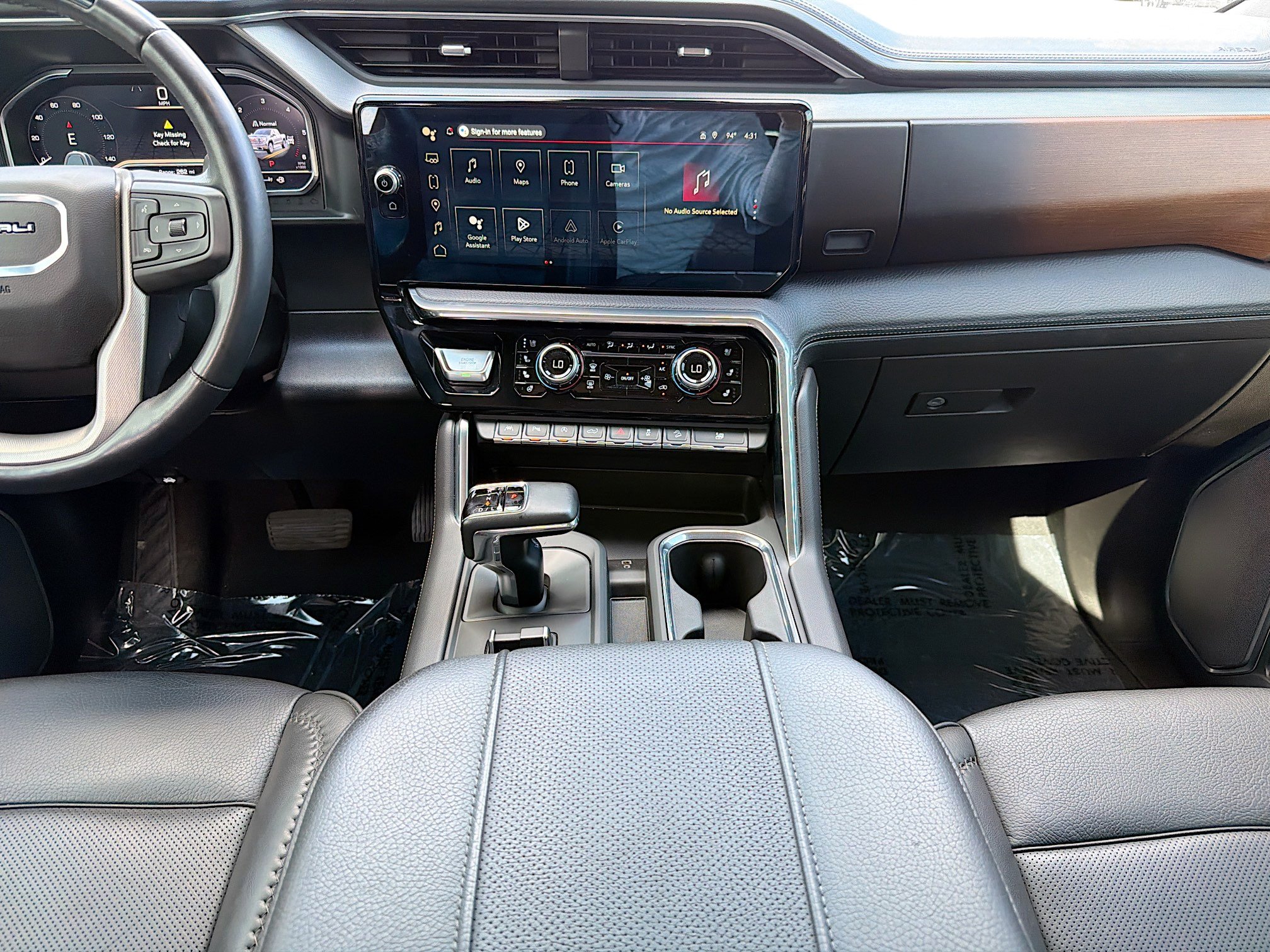 Used 2024 GMC Sierra 1500 Denali AWD/4WD image 17