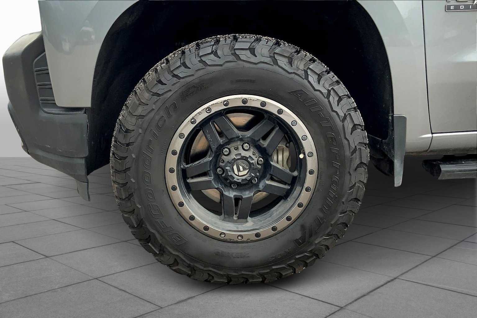 Used 2021 Chevrolet Silverado 1500 LTZ w/ LTZ Premium Texas Edition AWD/4WD image 11