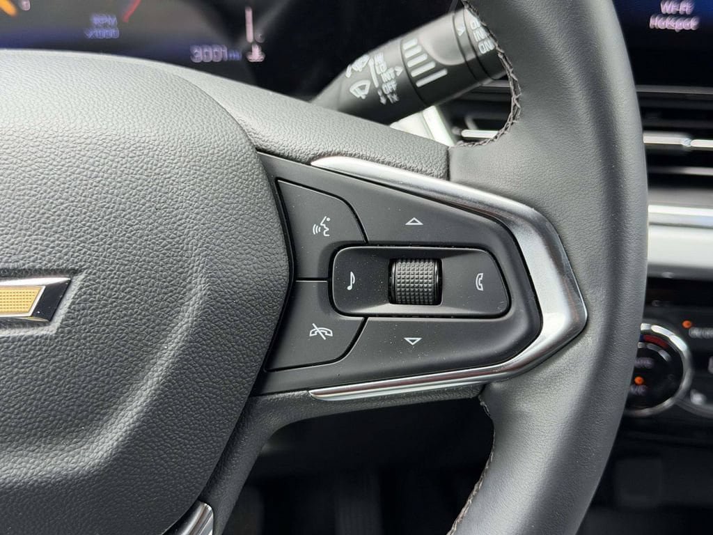 New 2026 Chevrolet Trax LT w/ Driver Confidence Package FWD image 10