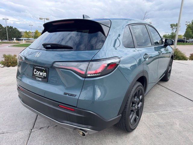 Used 2023 Honda HR-V Sport image 10