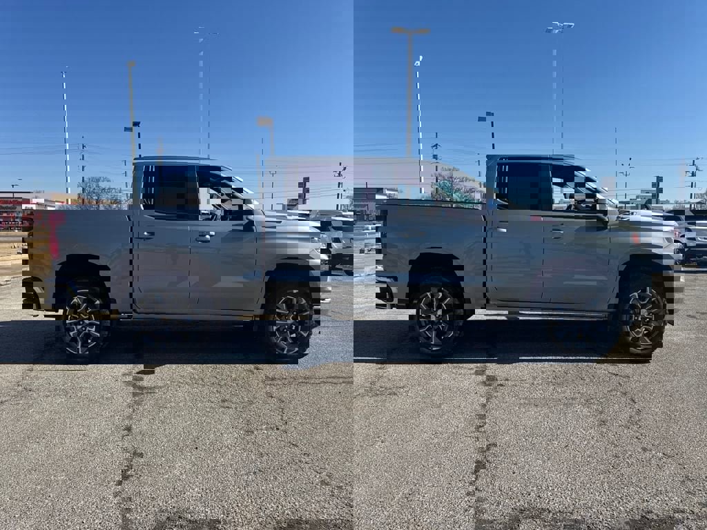 New 2026 Chevrolet Silverado 1500 LT image 7
