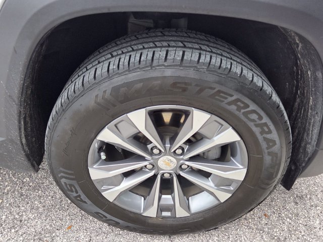 Used 2025 Chevrolet Equinox LT w/ Convenience Package II AWD/4WD image 9