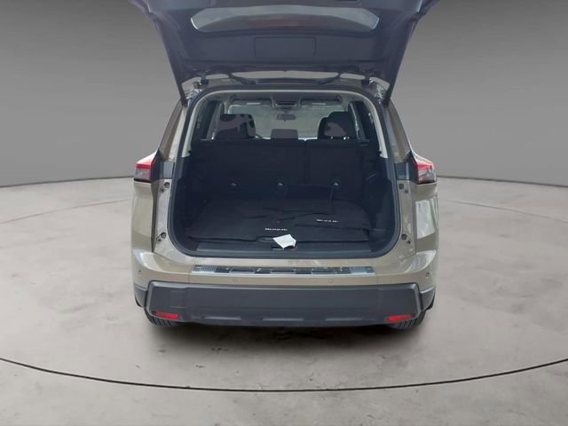 Certified 2025 Nissan Rogue SV AWD/4WD image 8