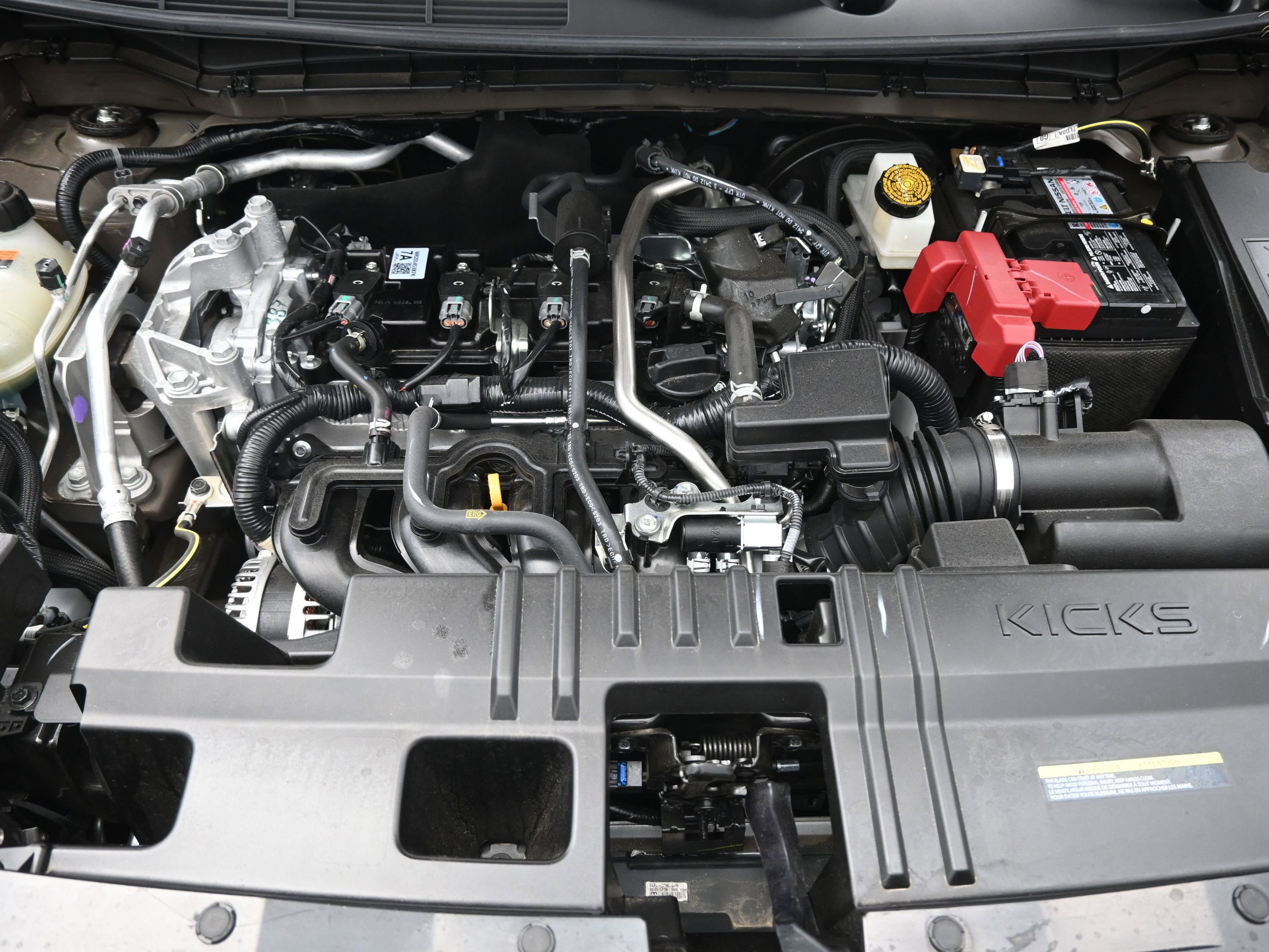 Certified 2025 Nissan Kicks SV image 10