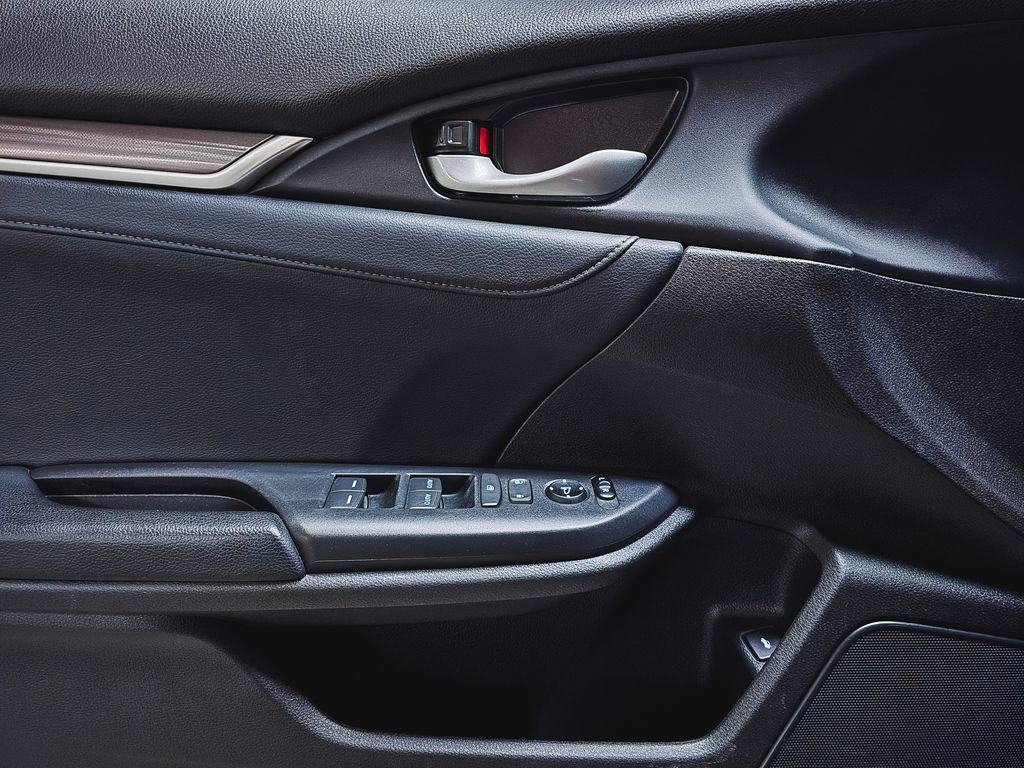 Used 2020 Honda Civic EX-L image 15