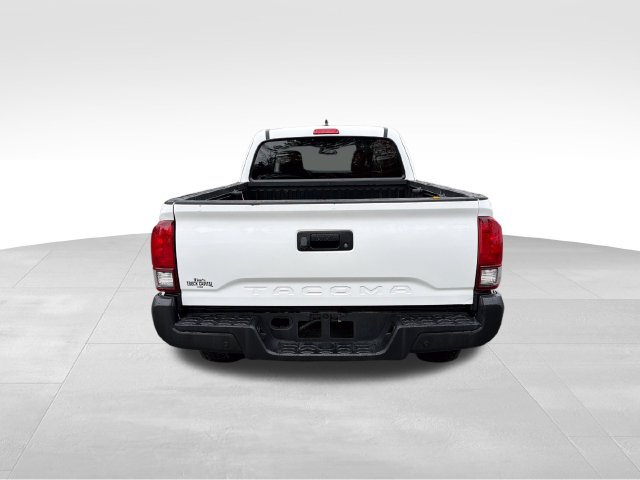 Used 2023 Toyota Tacoma SR AWD/4WD image 4