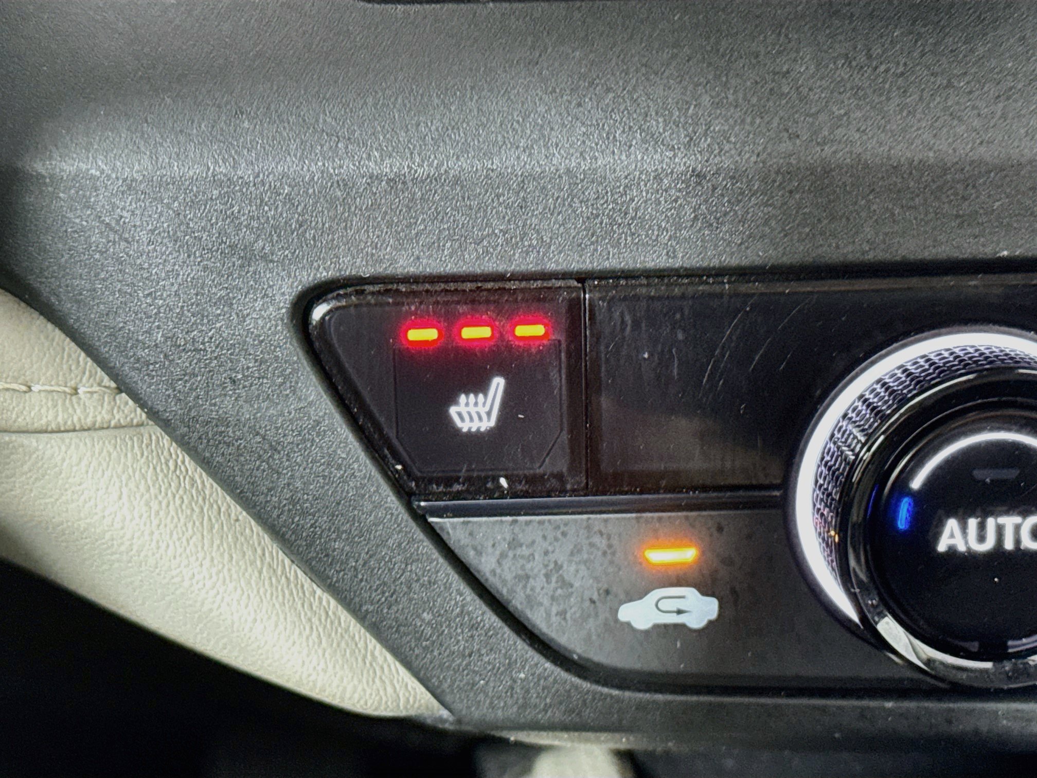 Certified 2024 Honda Accord EX image 19