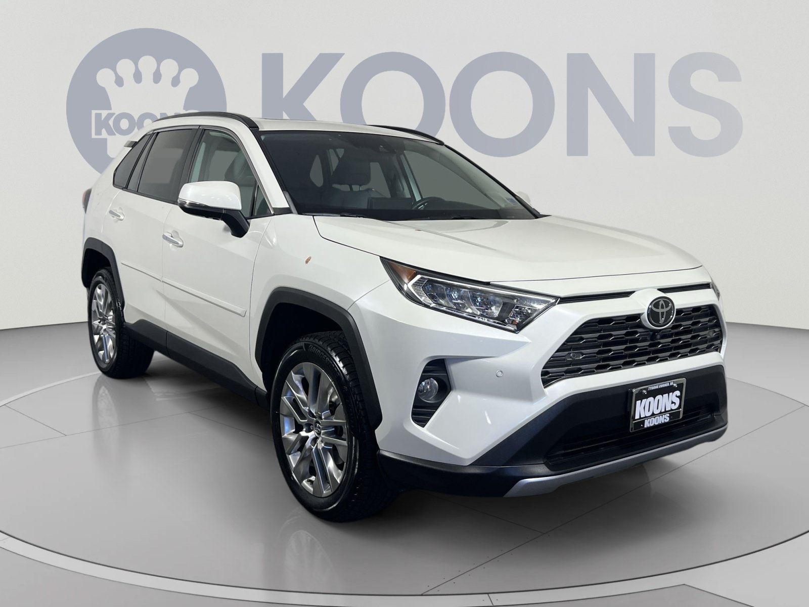 Used 2020 Toyota RAV4 Limited AWD/4WD image 10