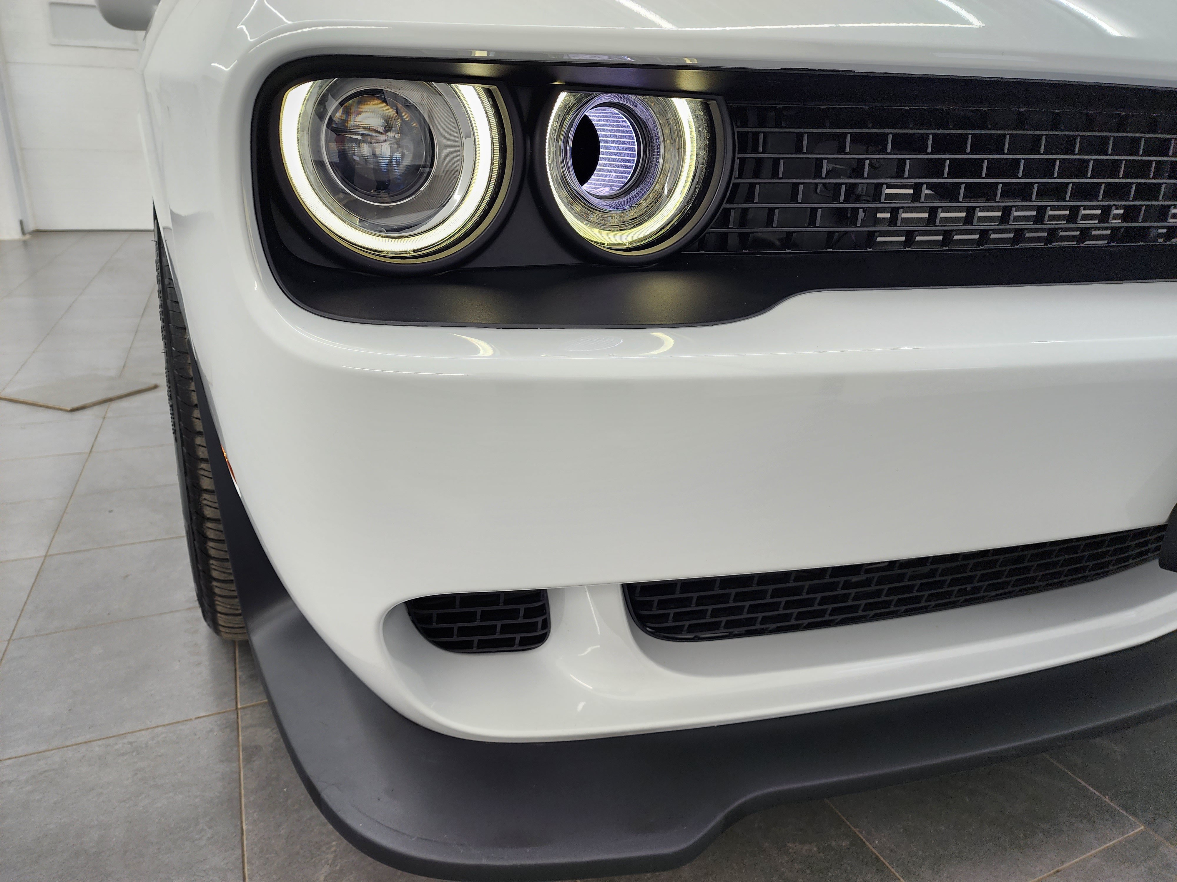 Used 2019 Dodge Challenger SRT Hellcat Redeye RWD image 23