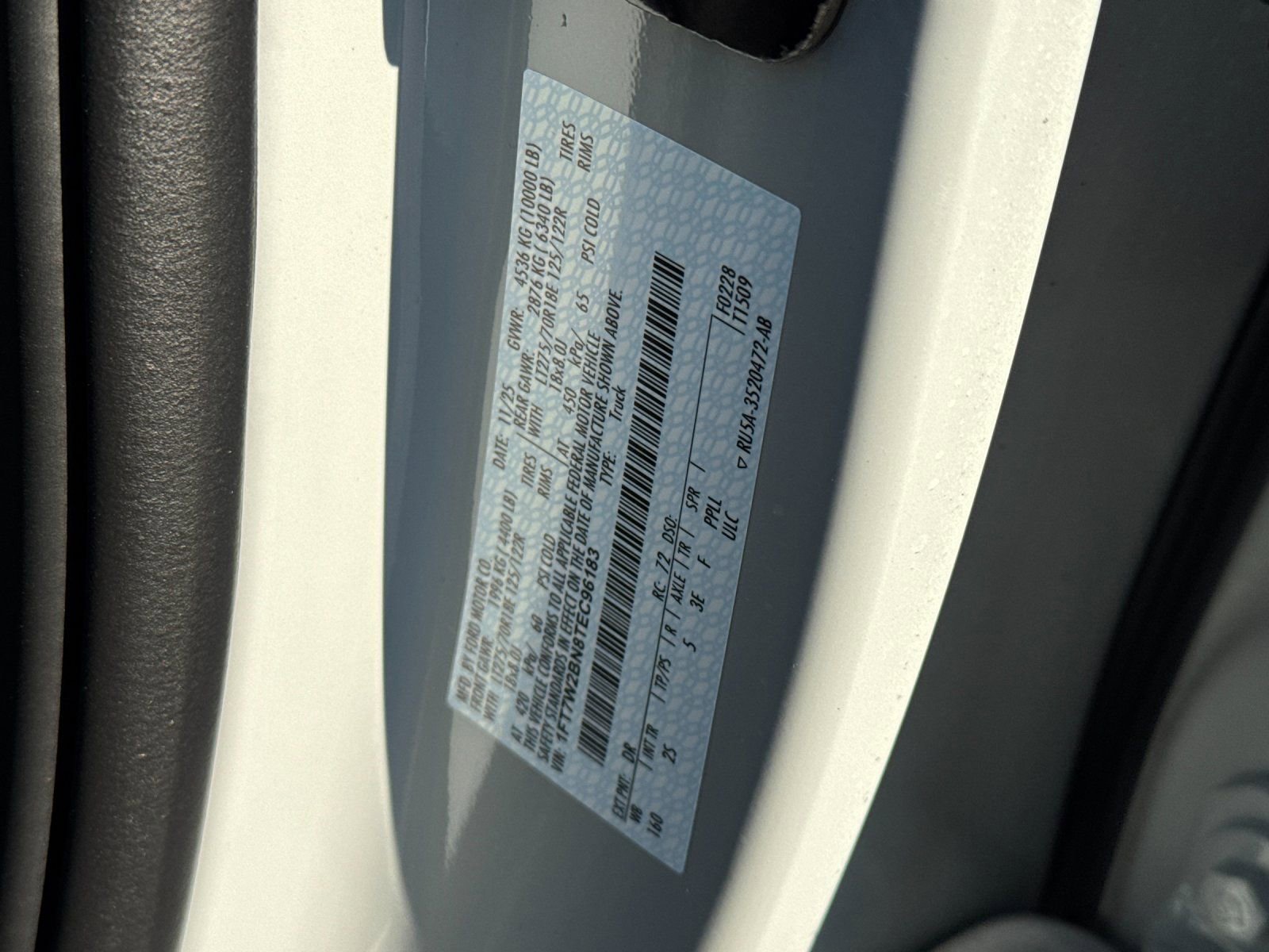 New 2026 Ford F250 XLT w/ FX4 Off-Road Package image 30