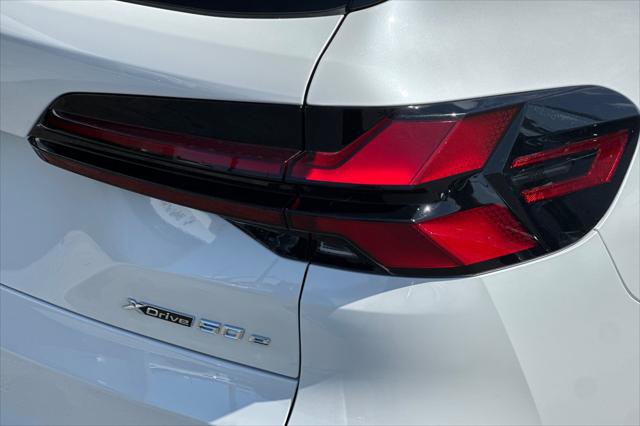 Used 2026 BMW X5 xDrive50e w/ Executive Package AWD/4WD image 27