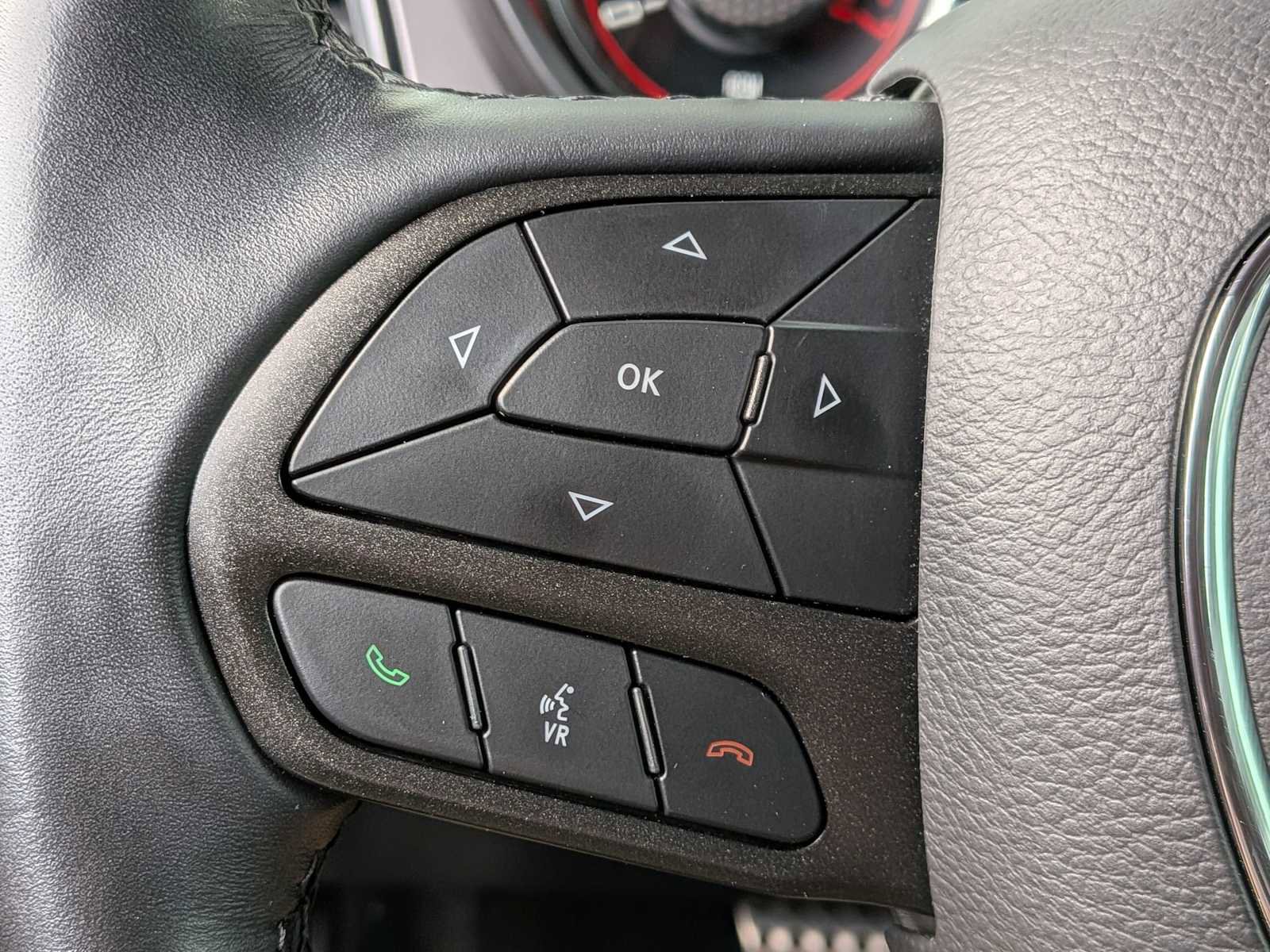 Used 2023 Dodge Challenger SXT w/ Plus Package image 21