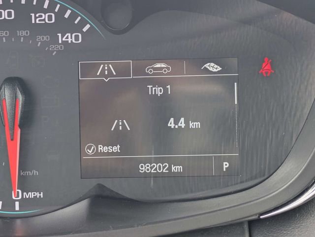 Used 2020 Chevrolet Trax LT image 30