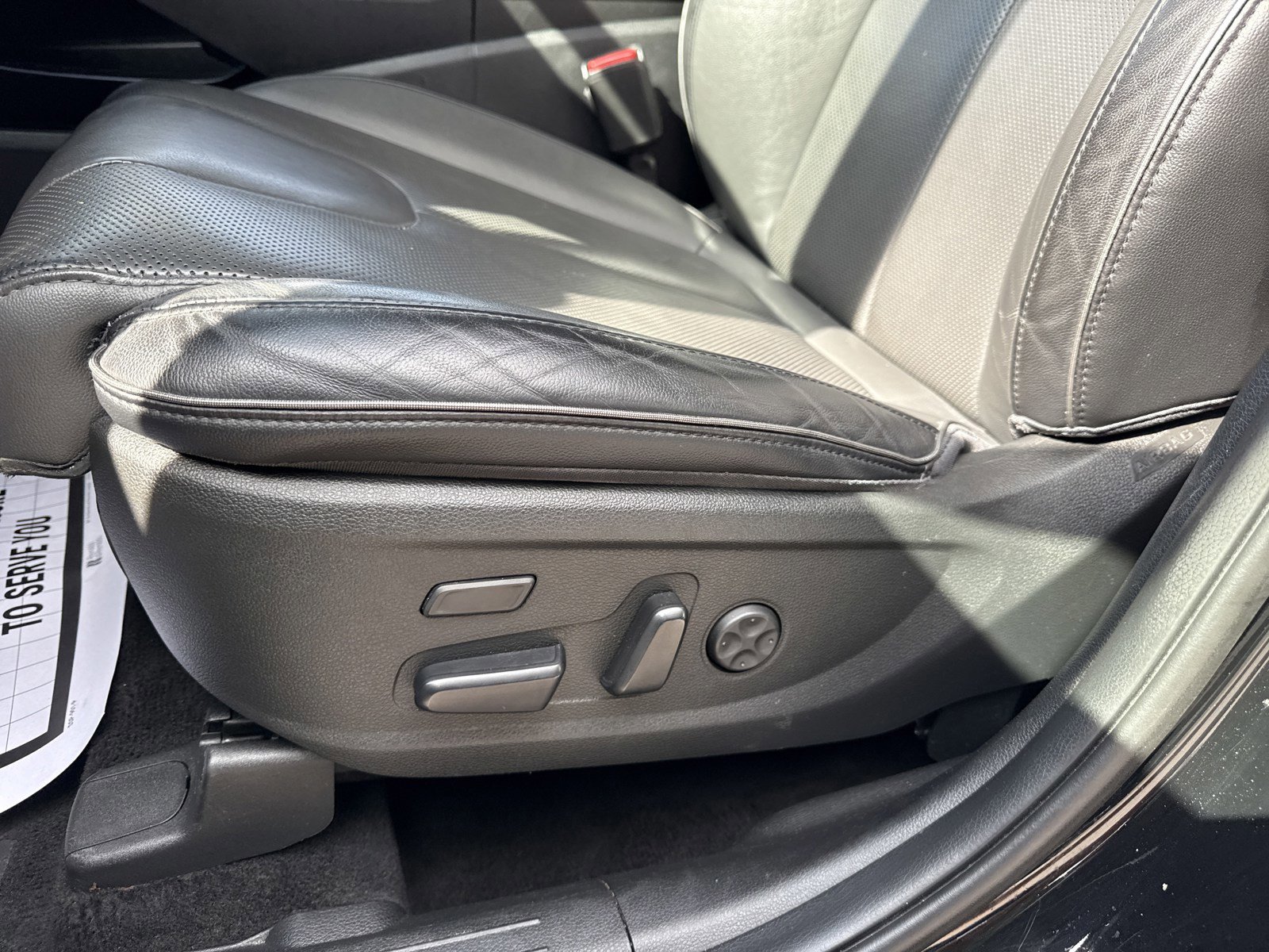 Certified 2023 Hyundai Santa Fe Limited image 12