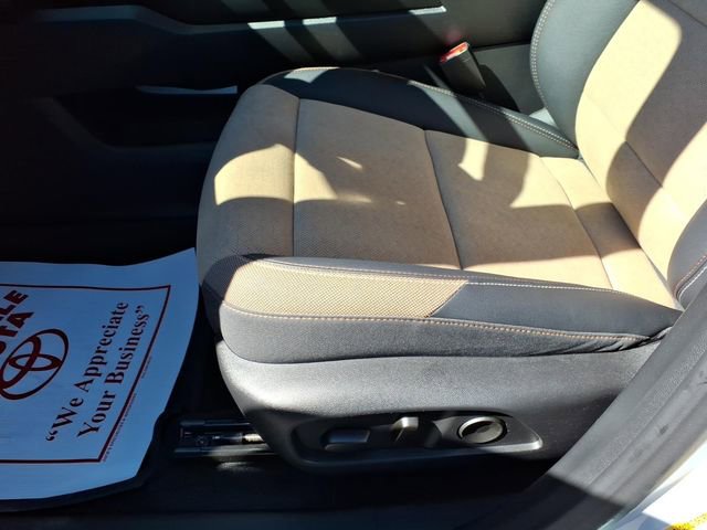 Used 2026 Chevrolet Equinox ACTIV w/ Convenience Package III image 14