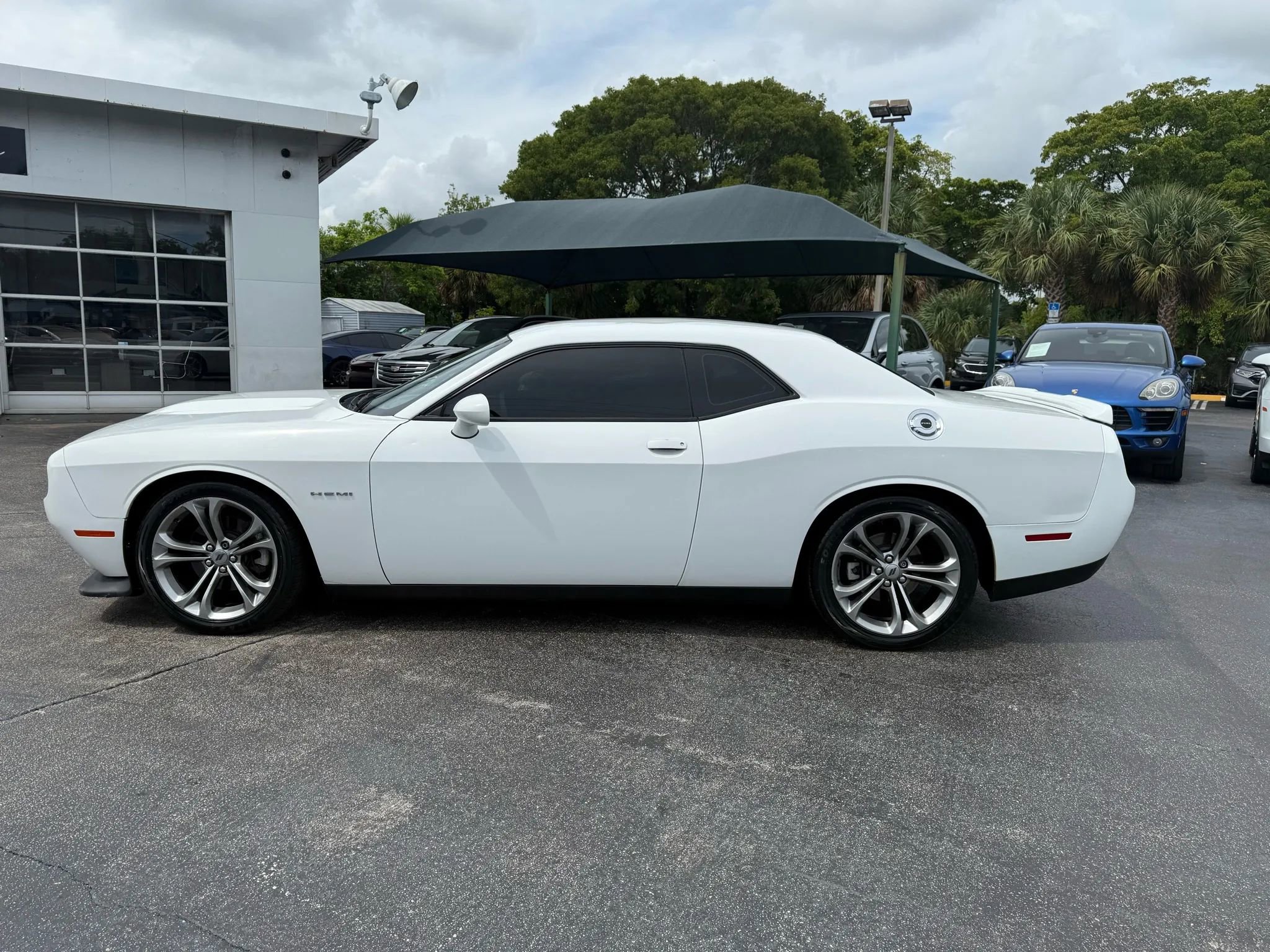 Used 2020 Dodge Challenger R/T image 3