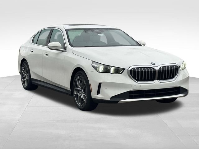 New 2026 BMW 530i xDrive w/ Premium Package video 1