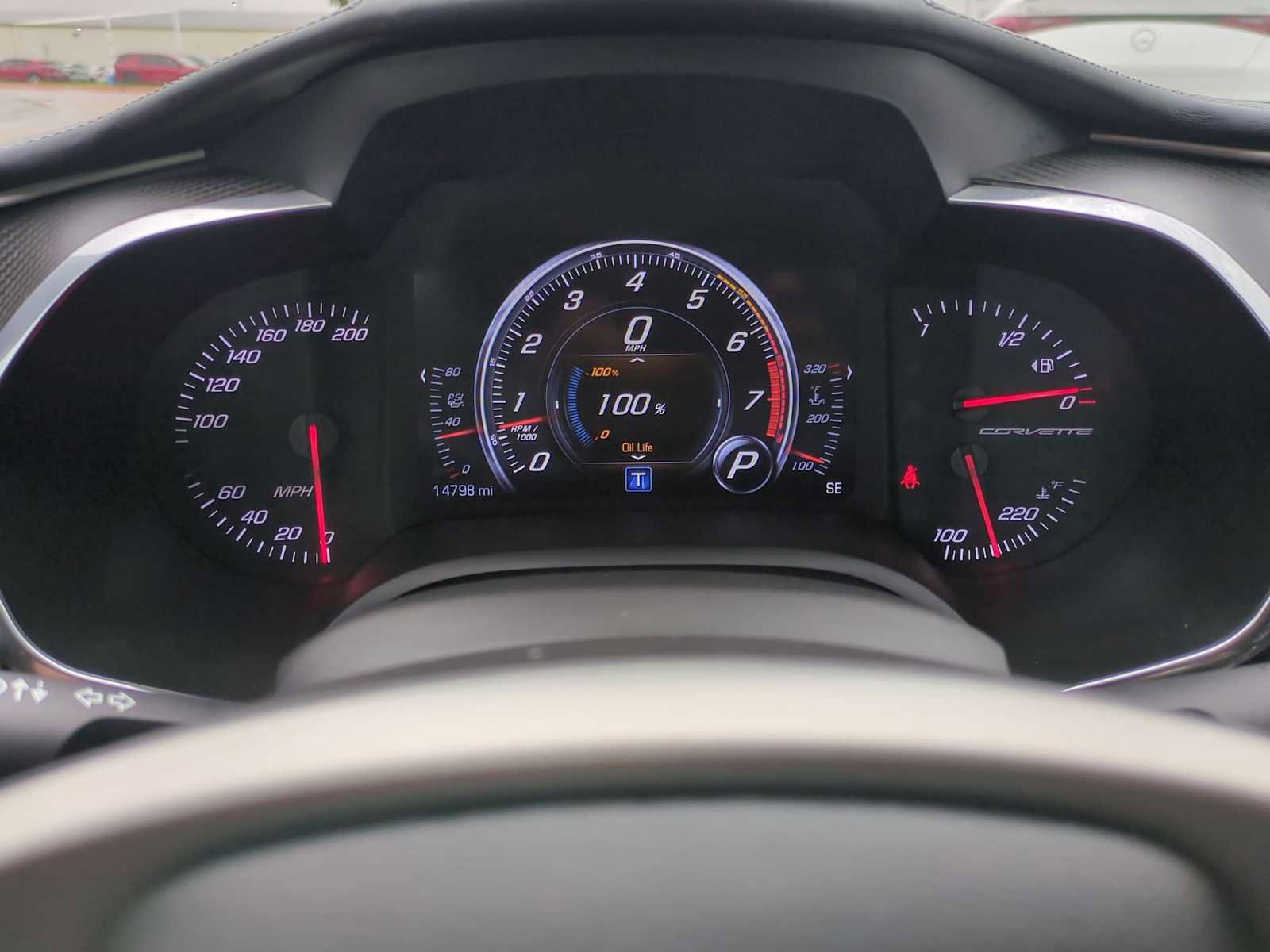 Used 2017 Chevrolet Corvette Stingray Convertible RWD image 11