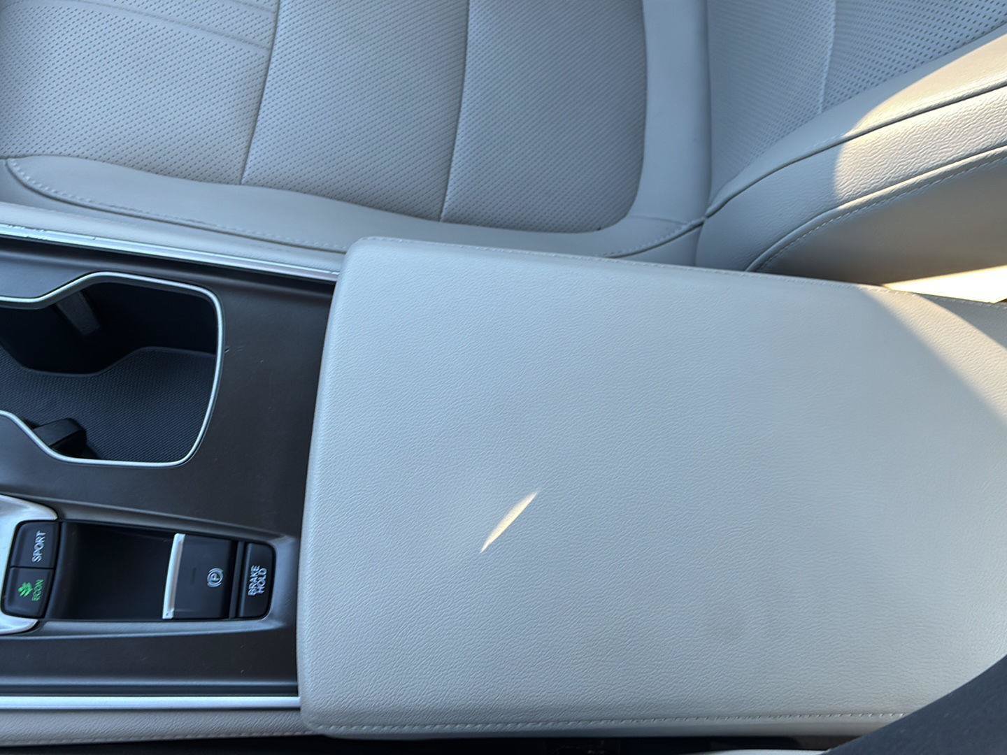 Used 2020 Honda Accord Touring image 36