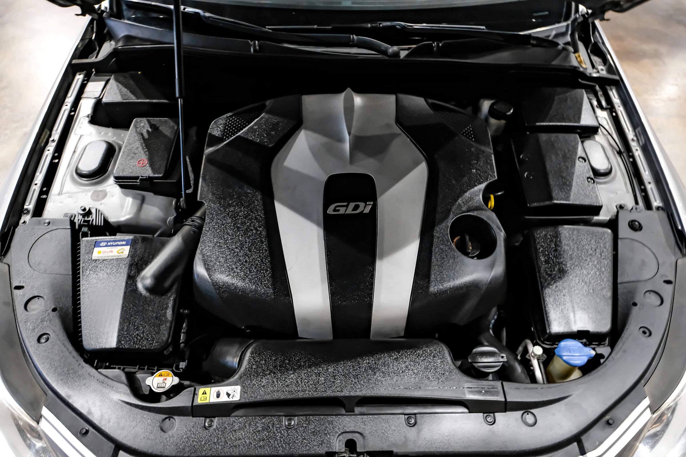 Used 2013 Hyundai Genesis 3.8 w/ Premium Pkg RWD image 44