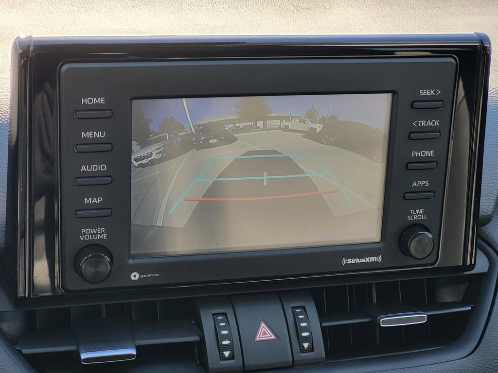 Used 2022 Toyota RAV4 XLE Premium image 25