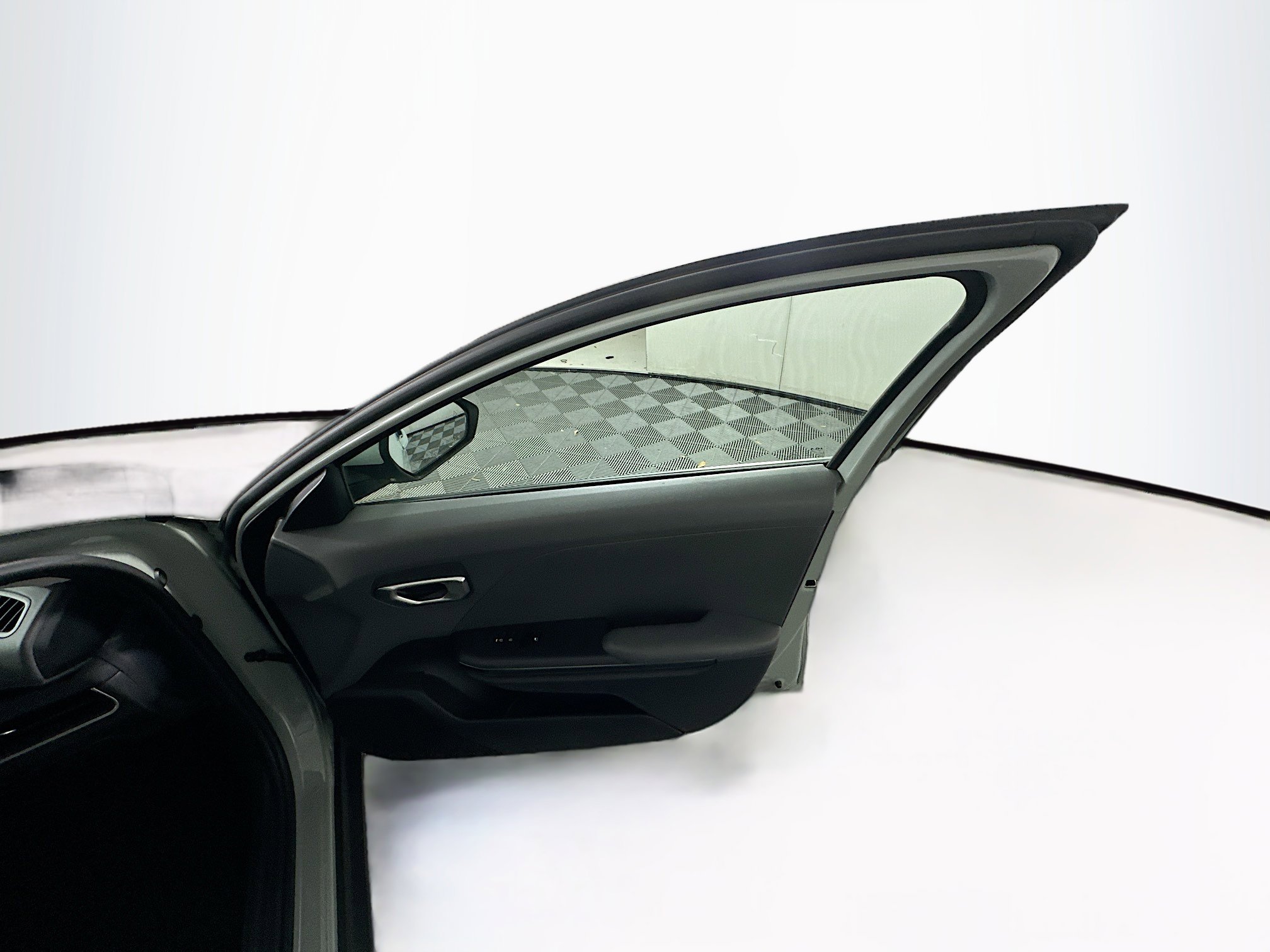 Used 2025 Kia K4 LXS image 31