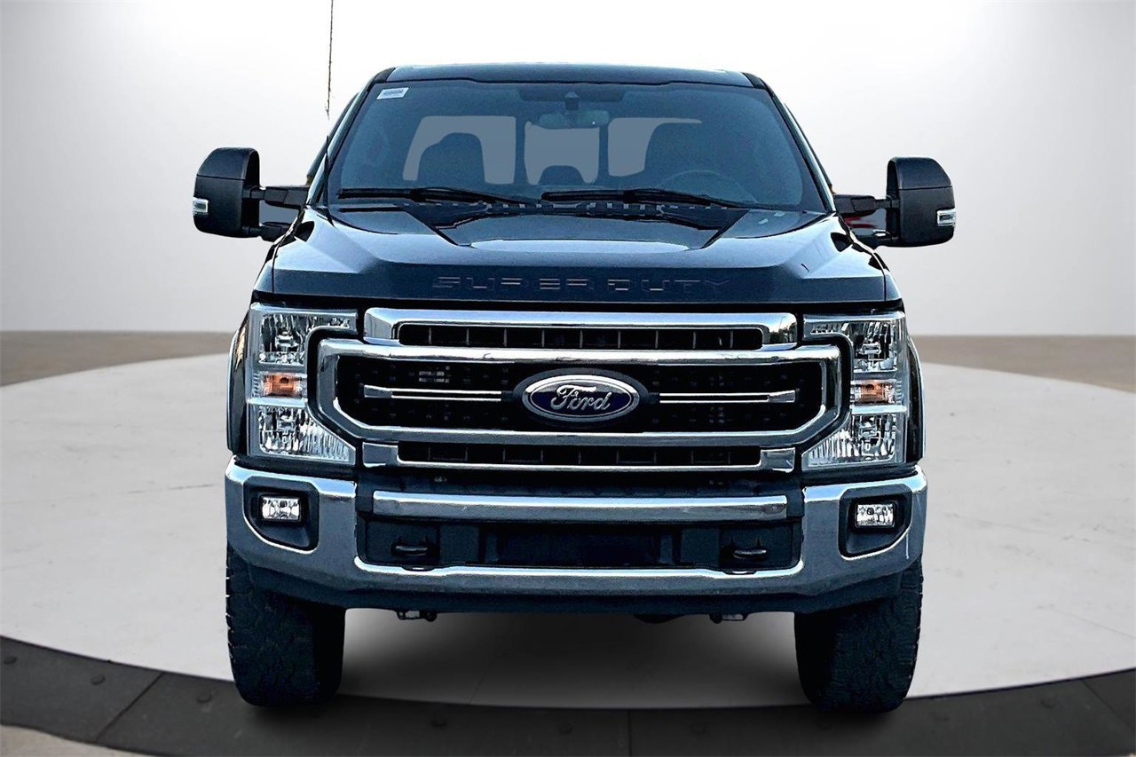 Used 2022 Ford F250 Lariat w/ Tremor Off-Road Package image 3